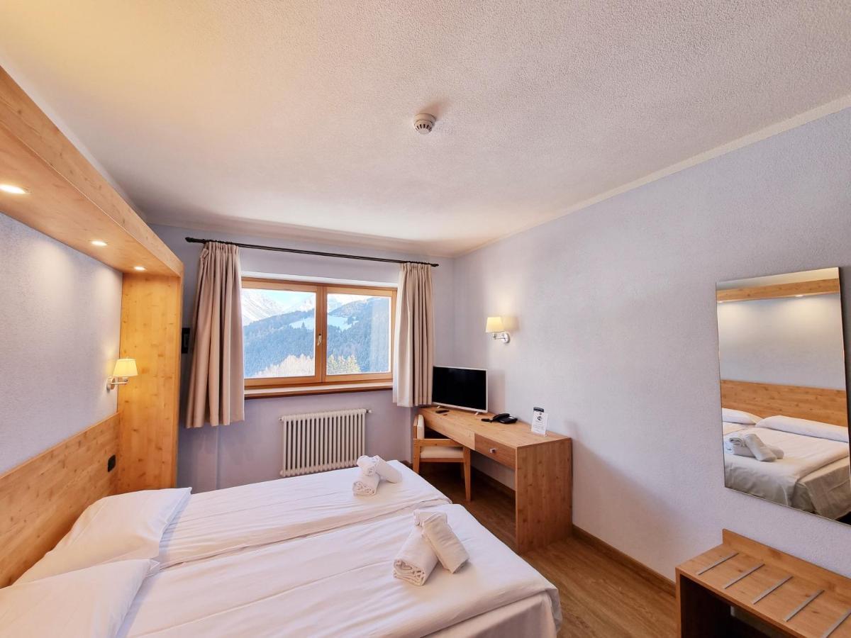 Hotel San Carlo, Tra Bormio E Livigno 이솔라치아 외부 사진