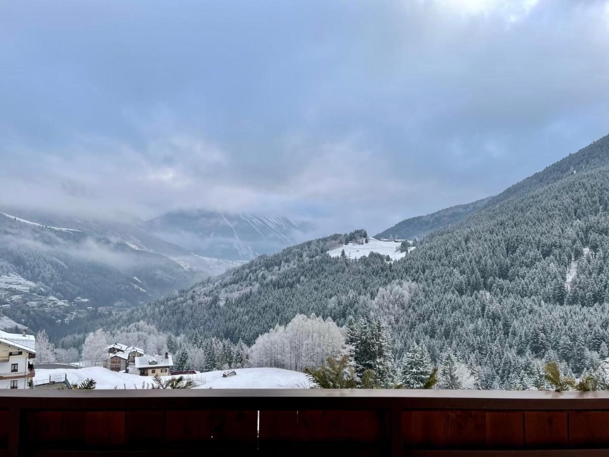 Hotel San Carlo, Tra Bormio E Livigno 이솔라치아 외부 사진