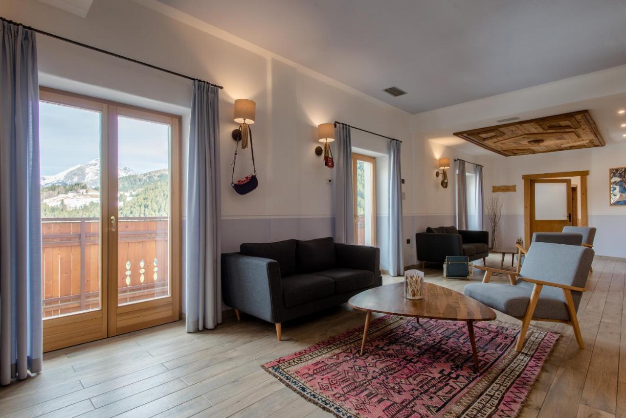 Hotel San Carlo, Tra Bormio E Livigno 이솔라치아 외부 사진