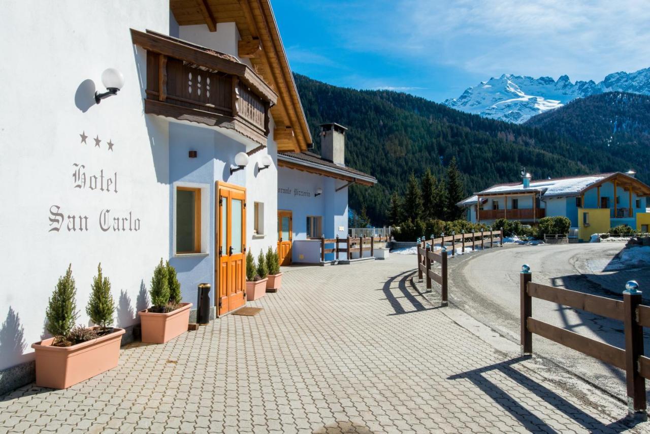 Hotel San Carlo, Tra Bormio E Livigno 이솔라치아 외부 사진
